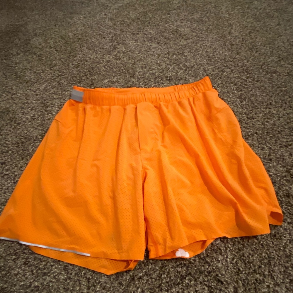 Men’s Lululemon Shorts Large